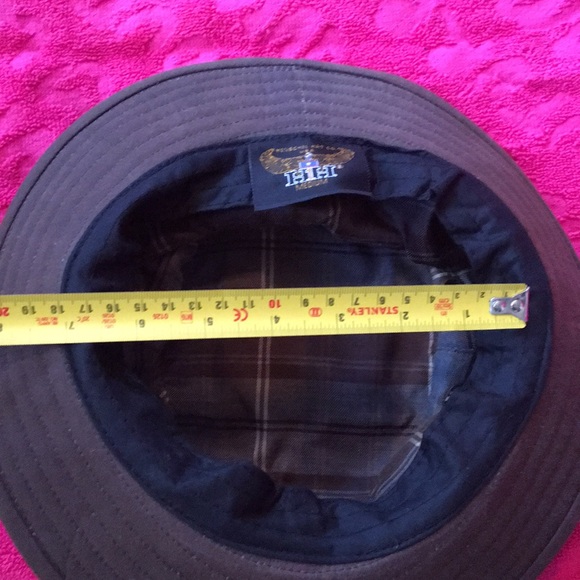 Henschel Hat Co 💯 cotton oil cloth all weather bucket hat rain cap vented USA - Picture 14 of 15